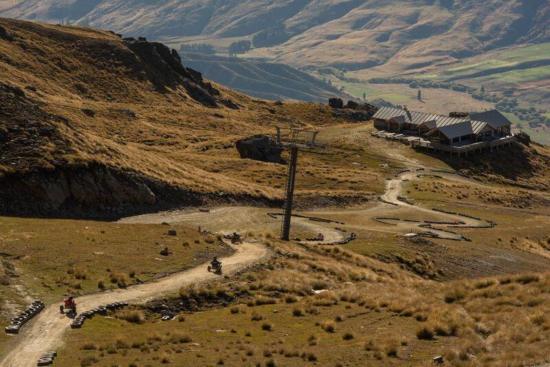 คาร์โดรนา อัลไพน์ อพาร์ตเมนต์ Hotel Cardrona ภายนอก รูปภาพ