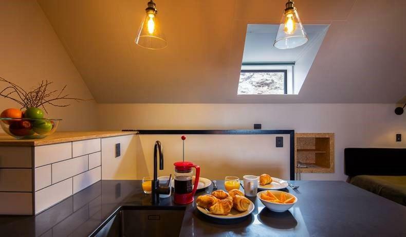 คาร์โดรนา อัลไพน์ อพาร์ตเมนต์ Hotel Cardrona ภายนอก รูปภาพ